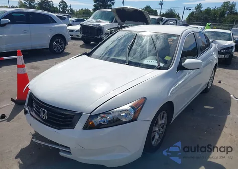 2009 Honda Accord 2.4 Lx-P z USA, uszkodzony, nr VIN 1HGCP26489A136836